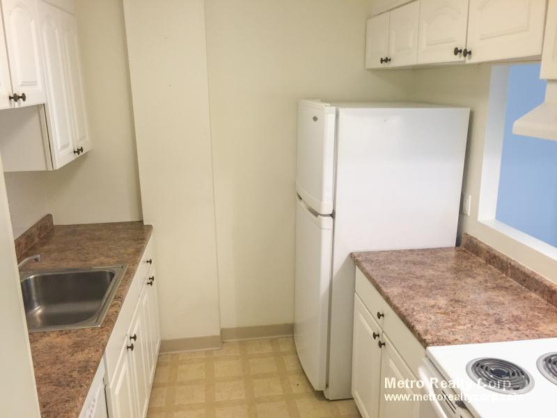 70 Centre St, Coolidge Corner