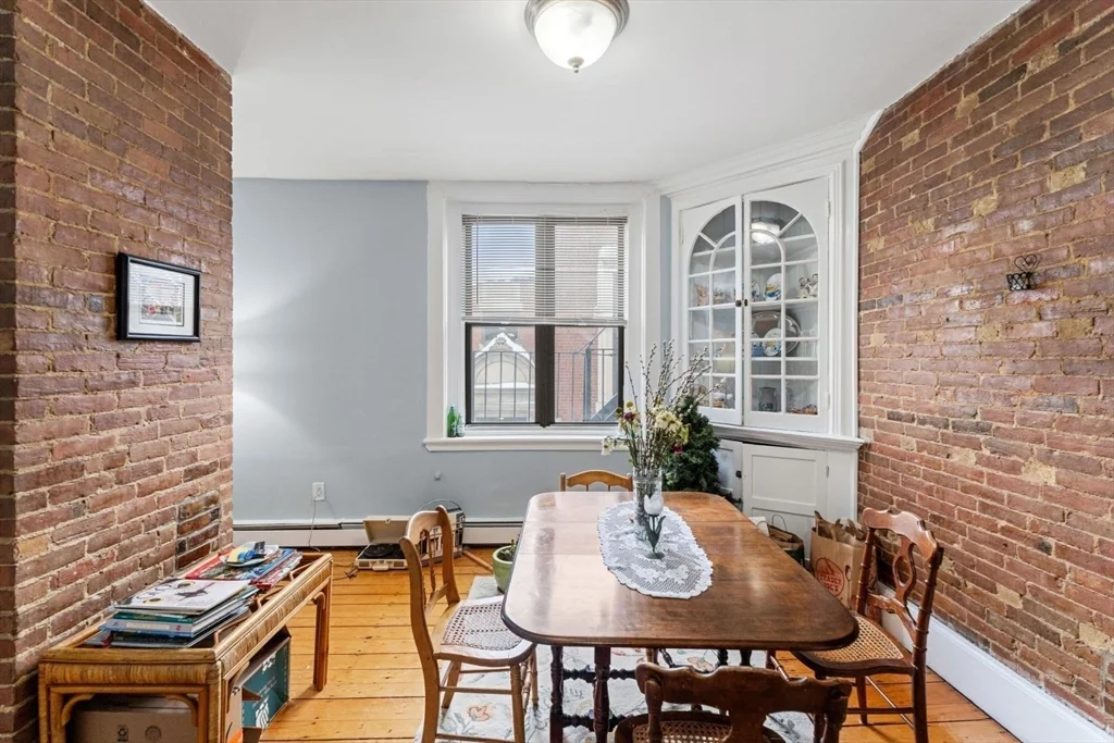 2 Pearl St, Charlestown