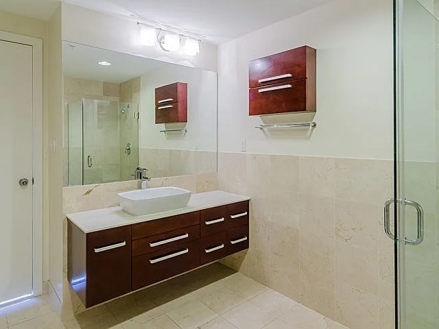 210 South St, Leather District