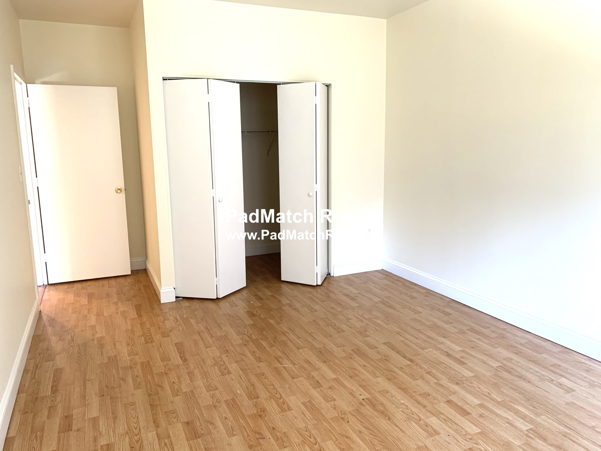 650 Columbus Ave, Roxbury