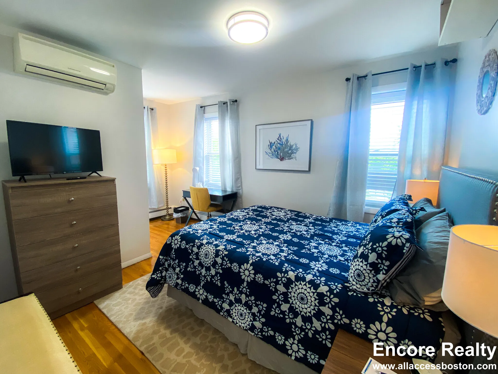 1004 Tremont St, Roxbury