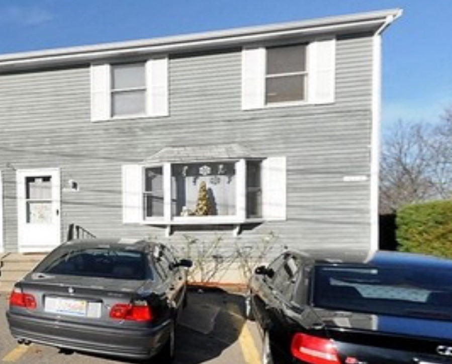 444 Quincy St, Fall River