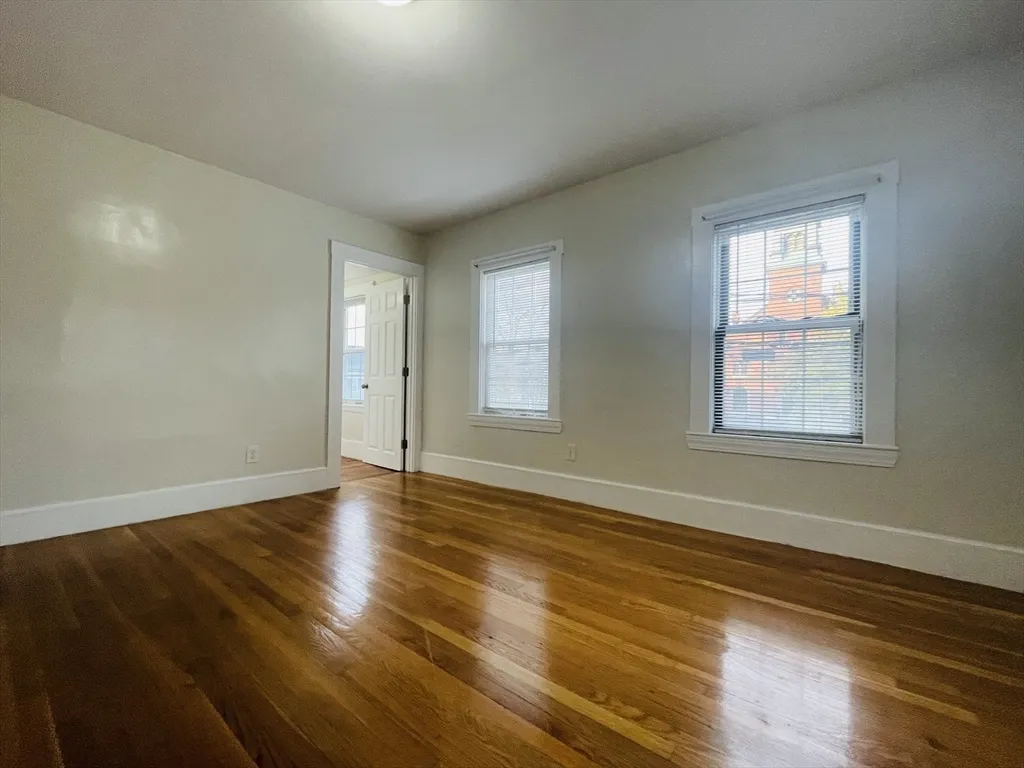 144 School St, Waltham