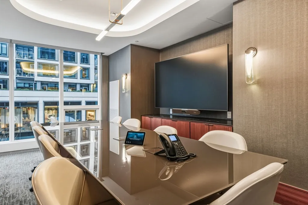 150 Seaport Blvd, Seaport District