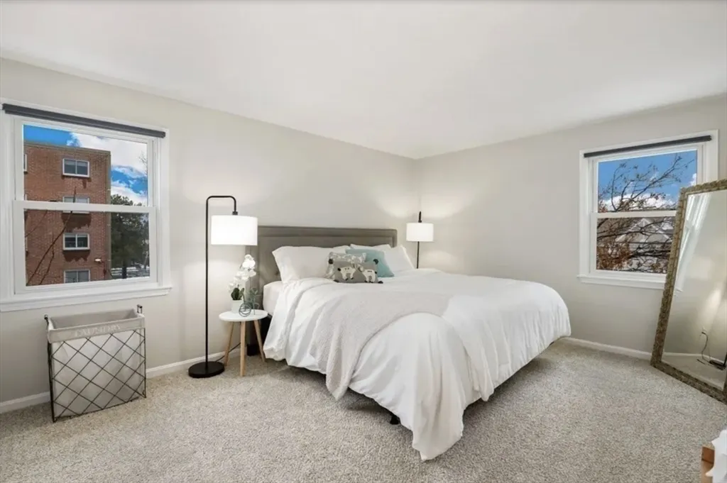 25 Rockland St, West Roxbury