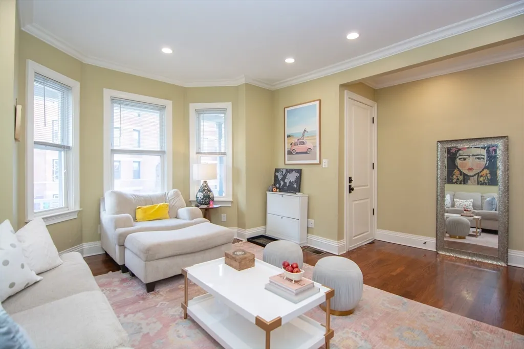 214 South St, Jamaica Plain