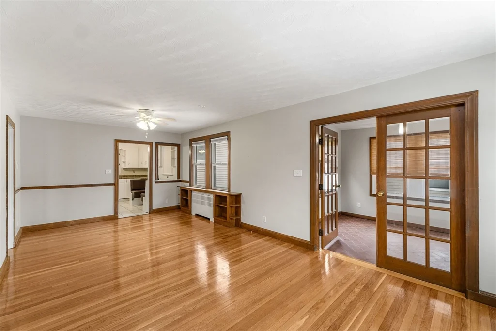 95 Harris St, Revere