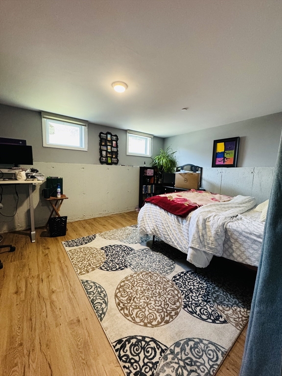 112 Harvard St, Glendale