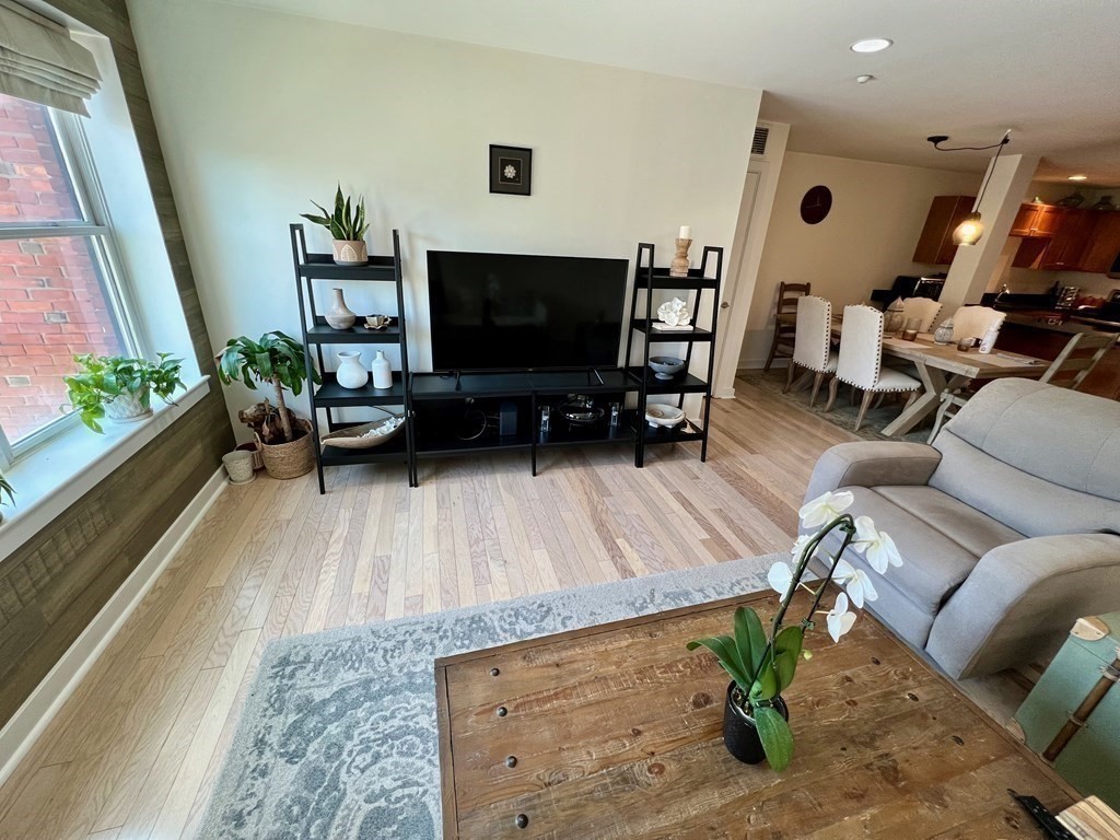 1 bed, 1 bath apartment for rent at 99 Chestnut Hill Ave Unit 209, Brighton — photo 2 of 21