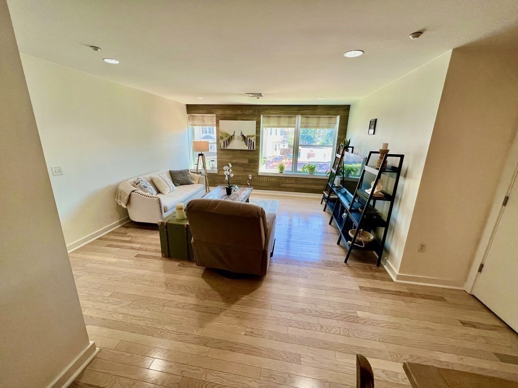 1 bed, 1 bath apartment for rent at 99 Chestnut Hill Ave Unit 209, Brighton — photo 6 of 21