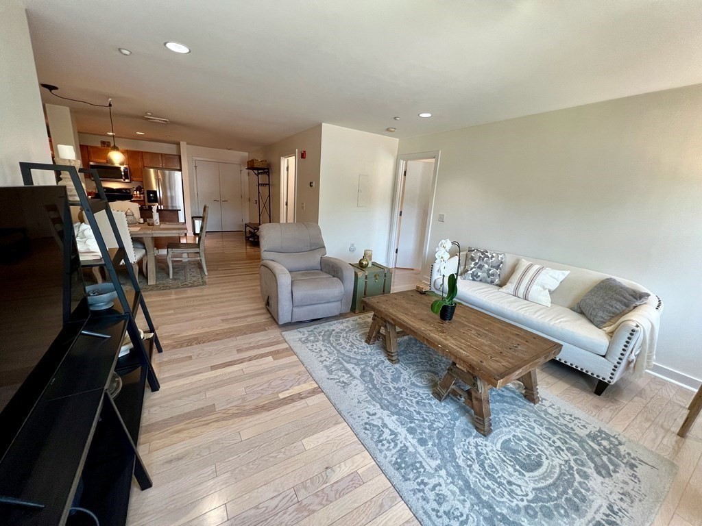1 bed, 1 bath apartment for rent at 99 Chestnut Hill Ave Unit 209, Brighton — photo 7 of 21