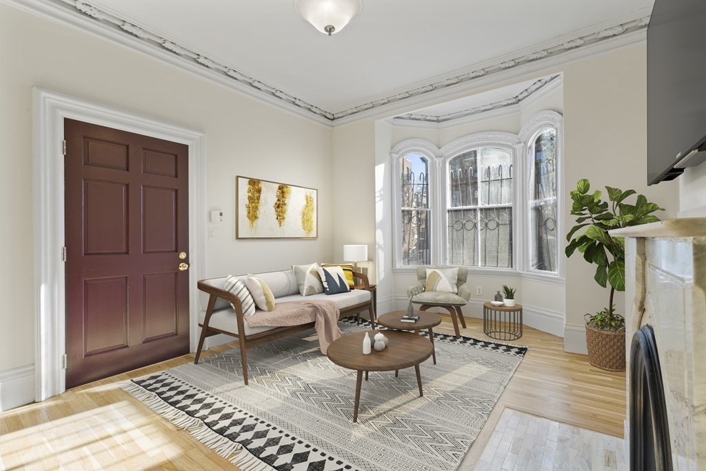 1 bed, 1 bath apartment for rent at 589 Tremont St Unit 2, South End — photo 3 of 6