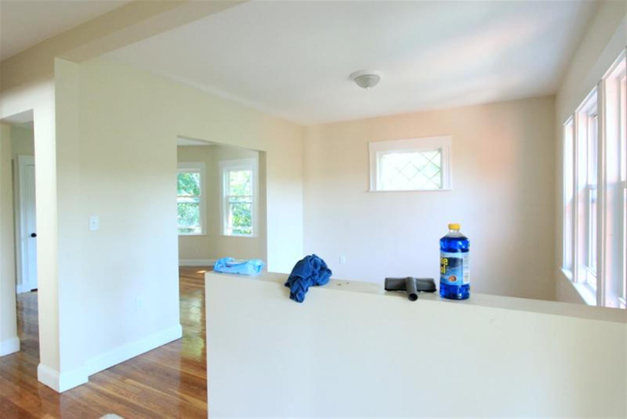 2.5 bed, 1 bath apartment for rent at 17 Taft St Unit 2, Medford — photo 7 of 21