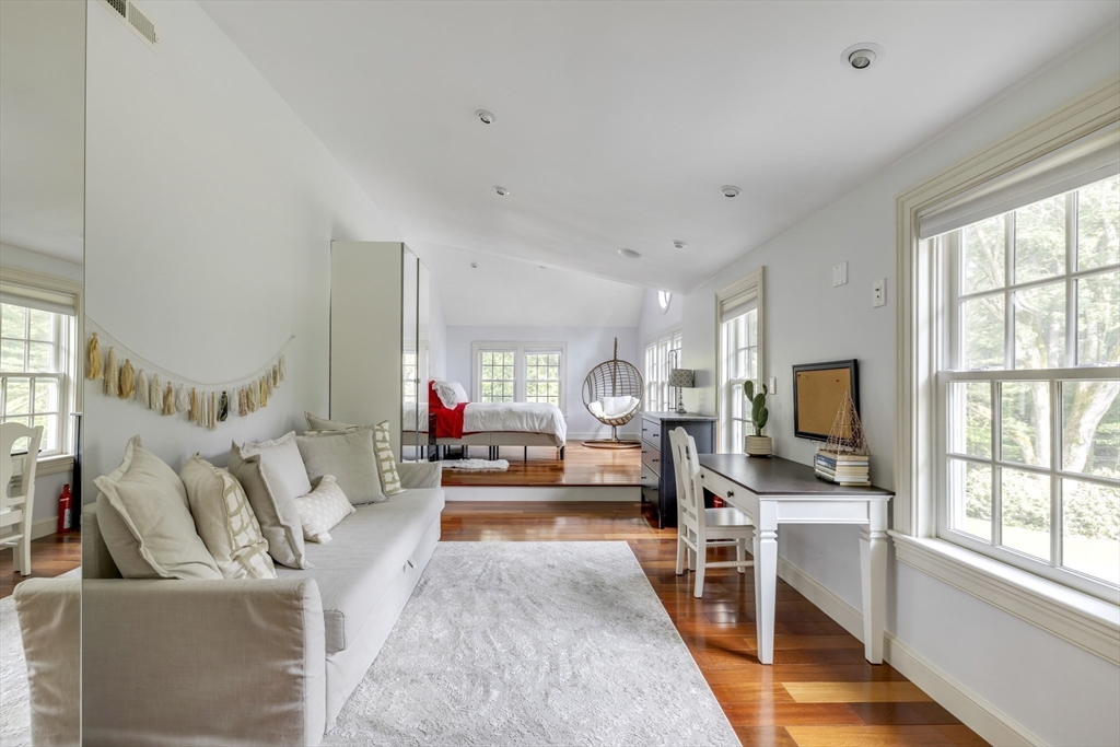 171 Marsh St, Belmont