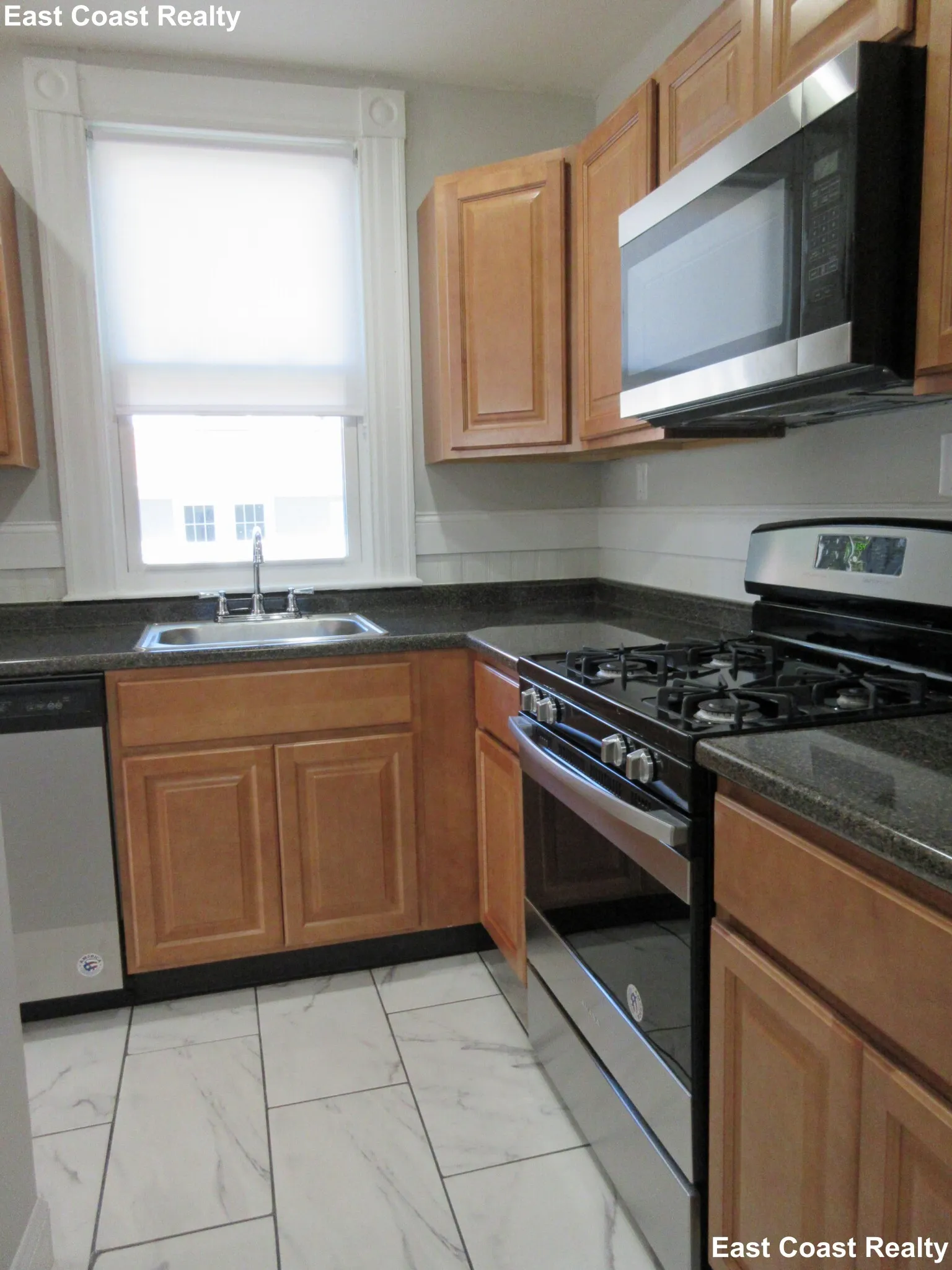 19 Braemore Rd, Brighton