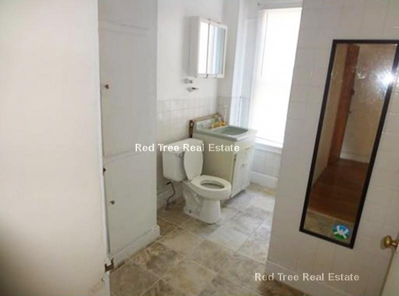 682 Parker St, Mission Hill