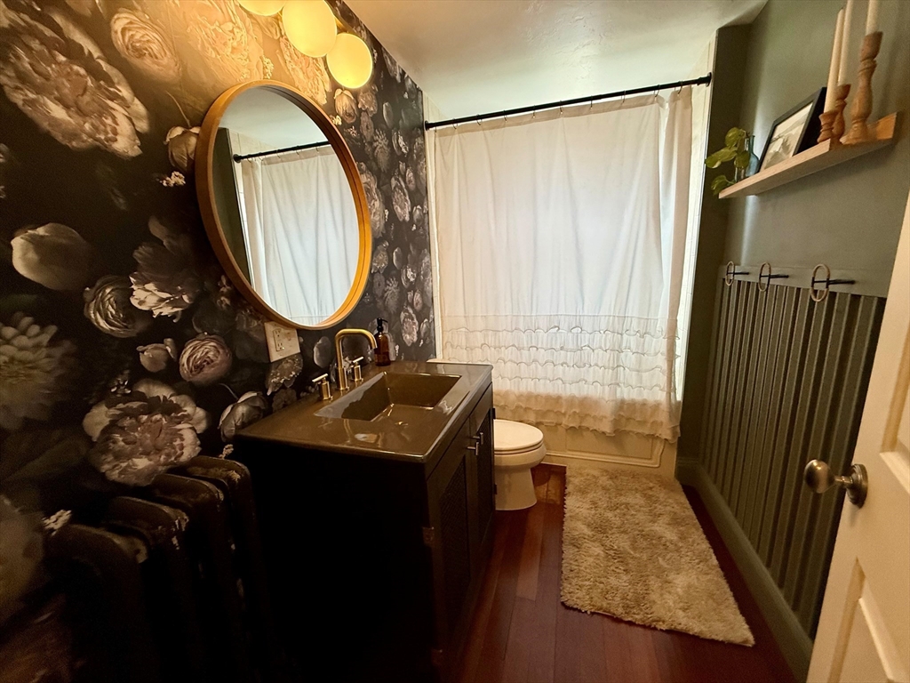 123 Court St, Downtown