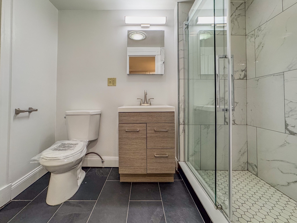 195 Commonwealth Ave, Back Bay