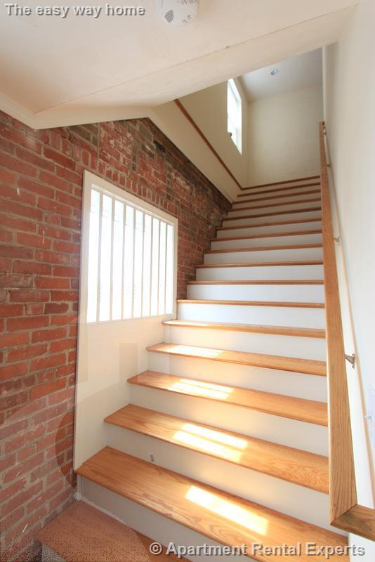 61 Exchange St, Malden Center