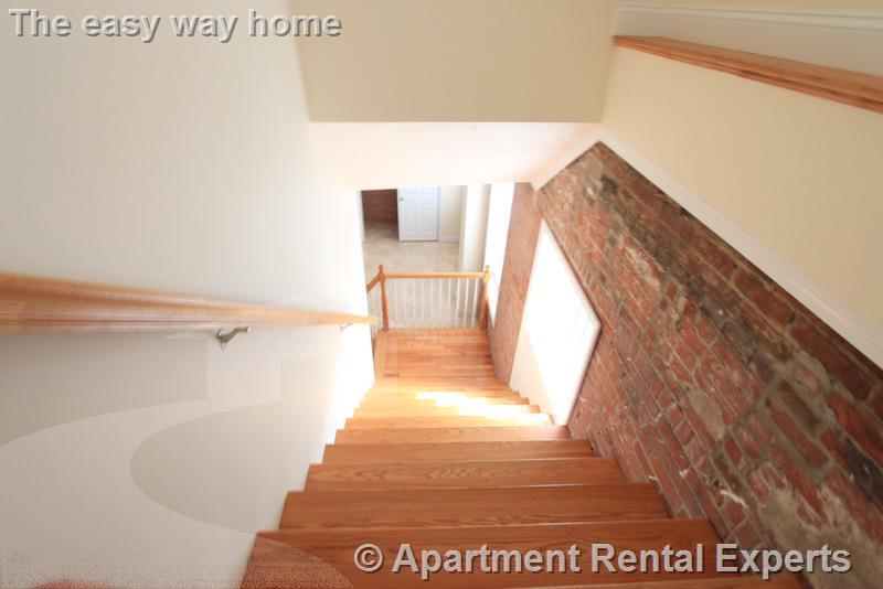 61 Exchange St, Malden Center