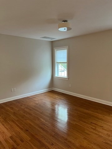 50 Pleasant St, Groton