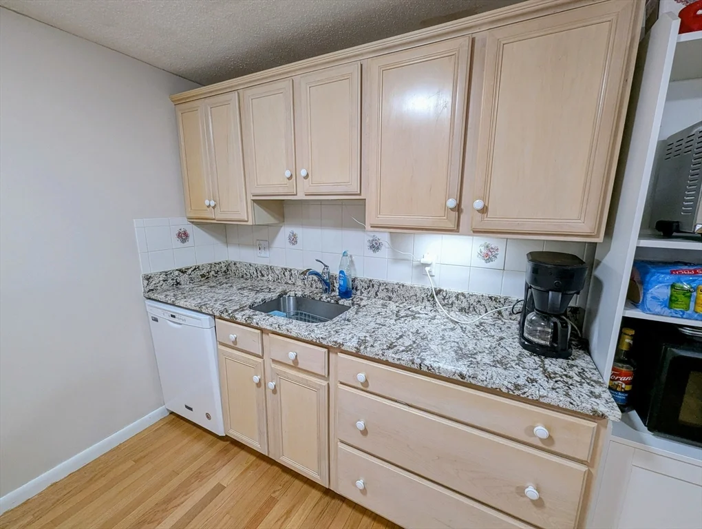 89 Pleasant St, Medfield