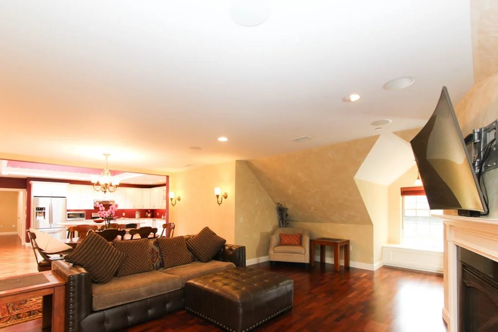 114 Merrian Ave, Leominster