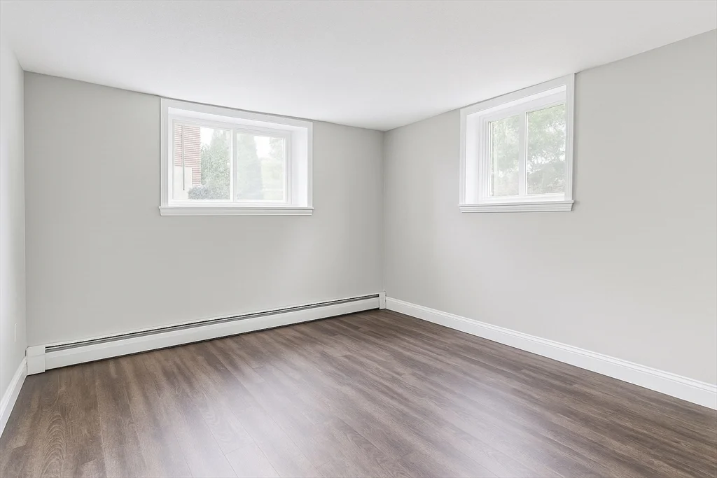 8 Bryon Rd ,, West Roxbury