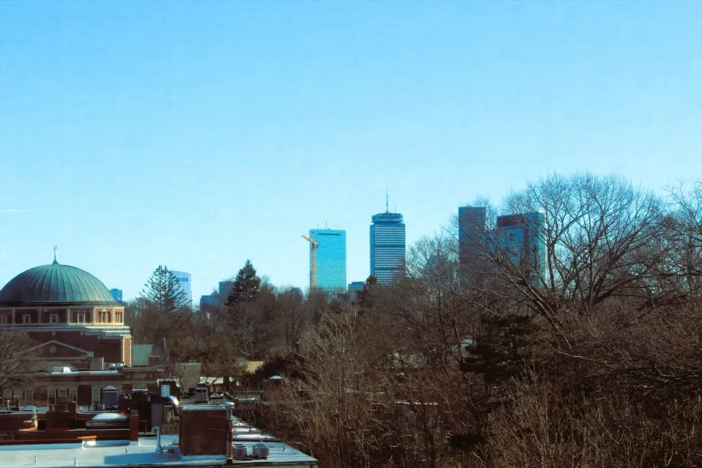 1243 Beacon St, Coolidge Corner