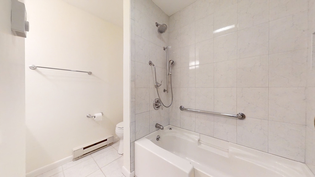 55 Staffordshire Ln, Concord