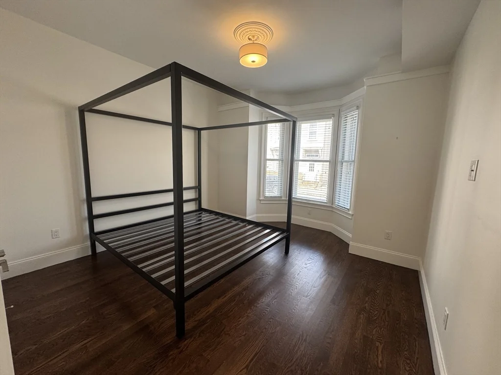 249 Lexington St, Eagle Hill