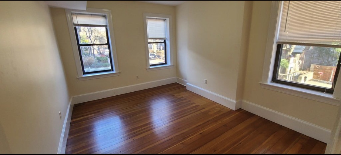 881 Massachusetts Ave, Central Square