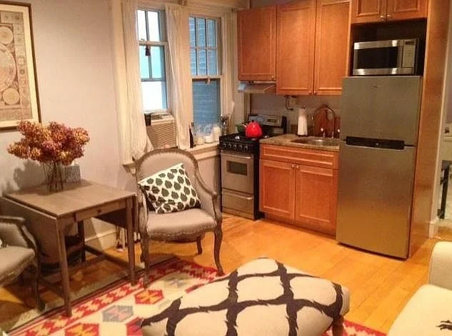 56 Commonwealth Ave, Back Bay