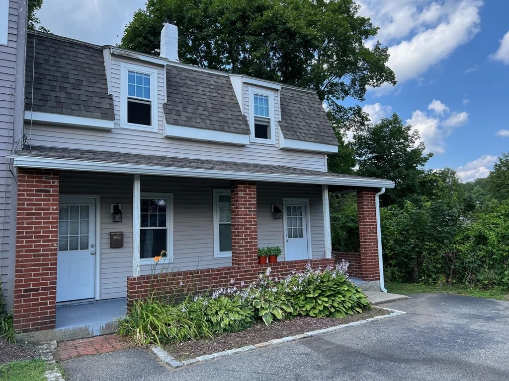 5 Tibbetts St, Natick