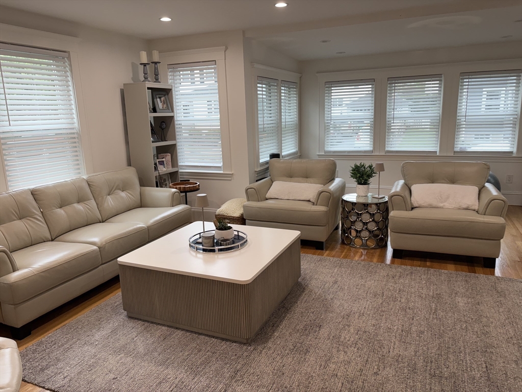 17 Prince St, Belmont