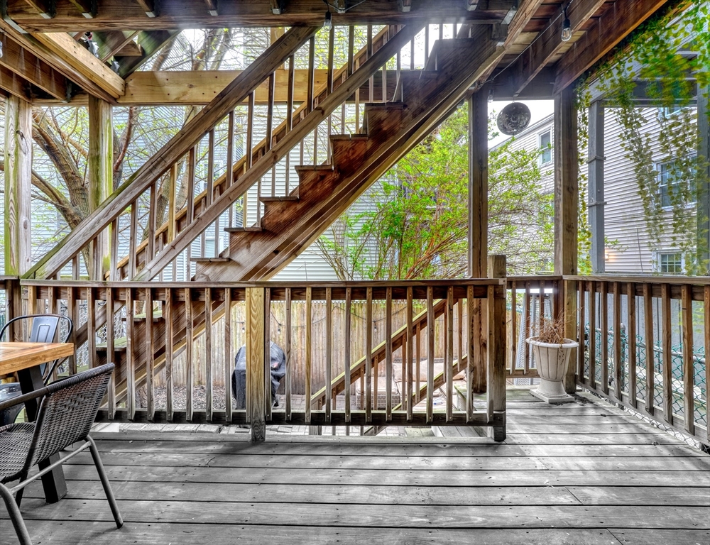 227 Bowen St, South Boston