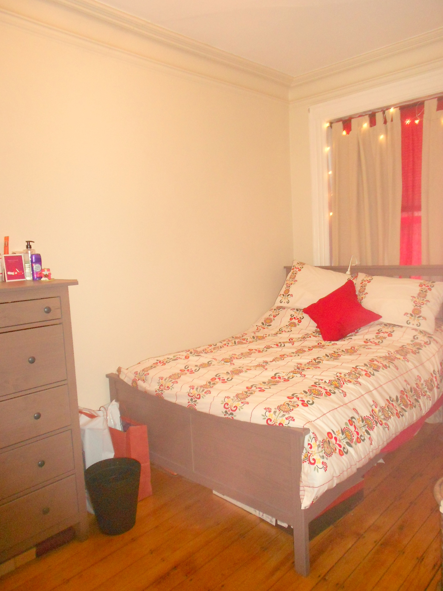 869 Beacon St, Fenway