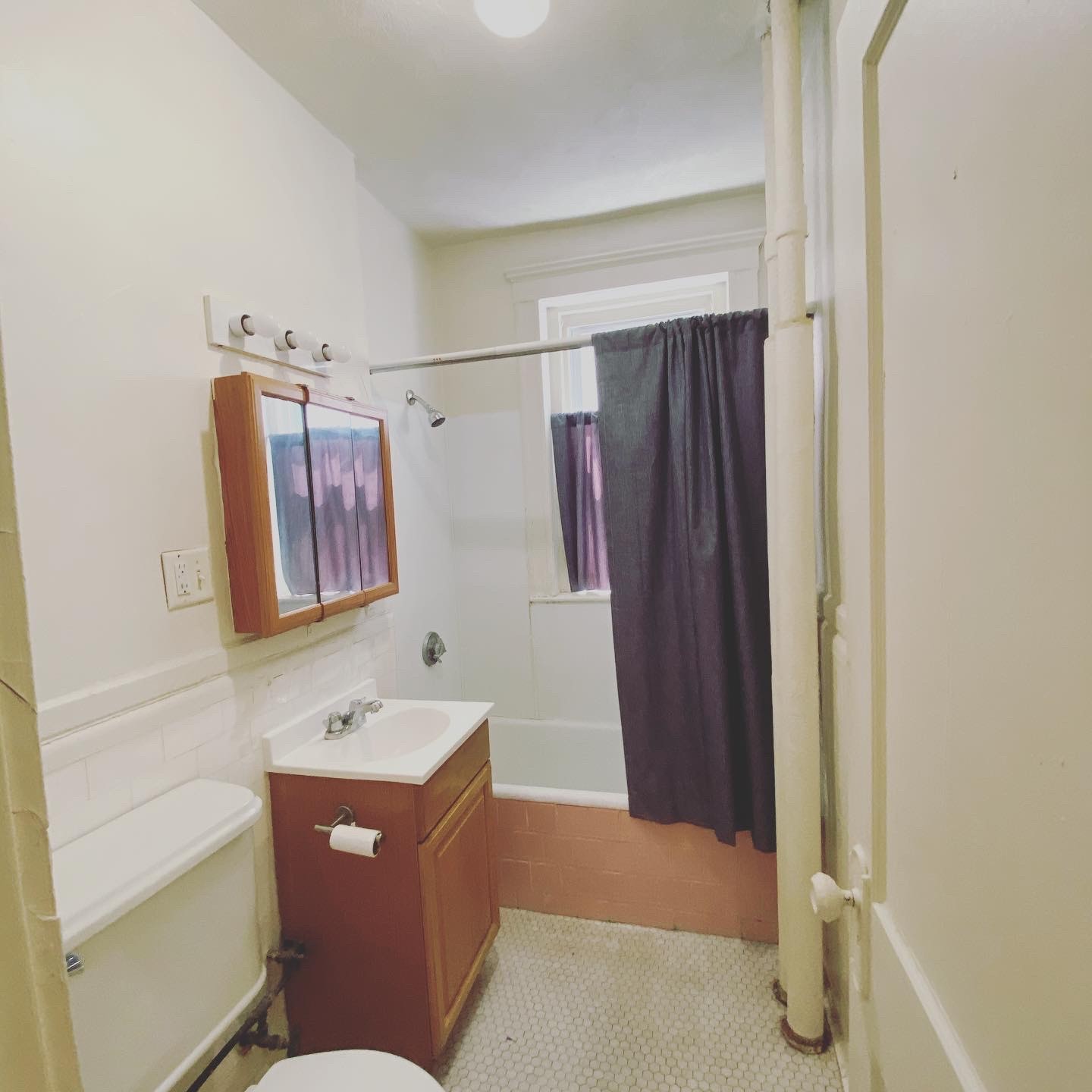 1595 Beacon St, Brookline