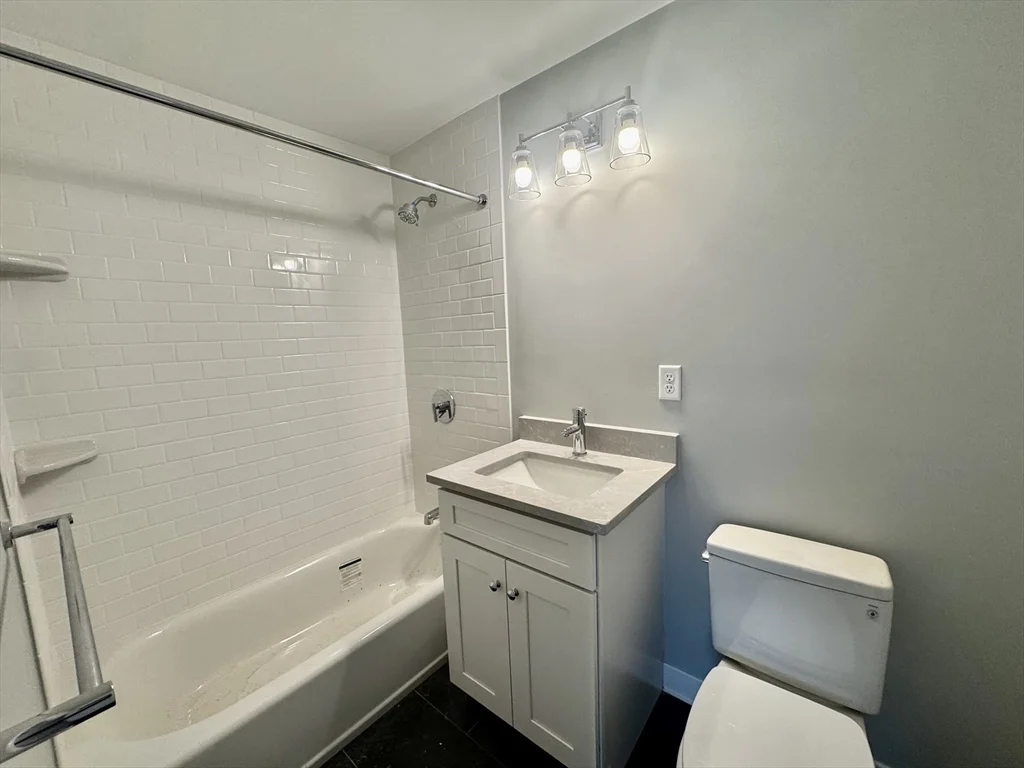 97 Spring St, West Roxbury