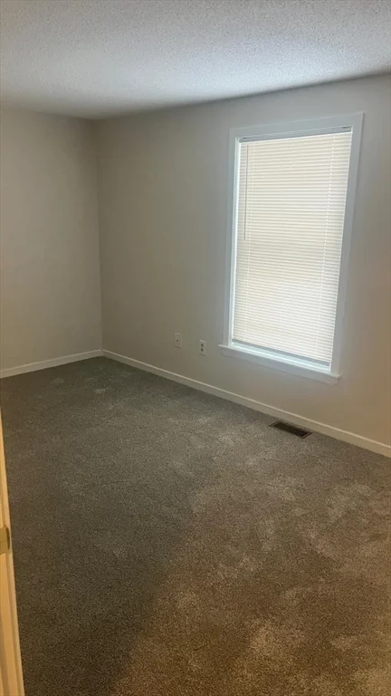 10 Groton Rd, Westford