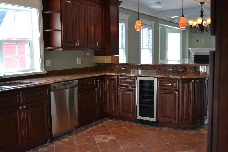 127 Nonantum St, Oak Square