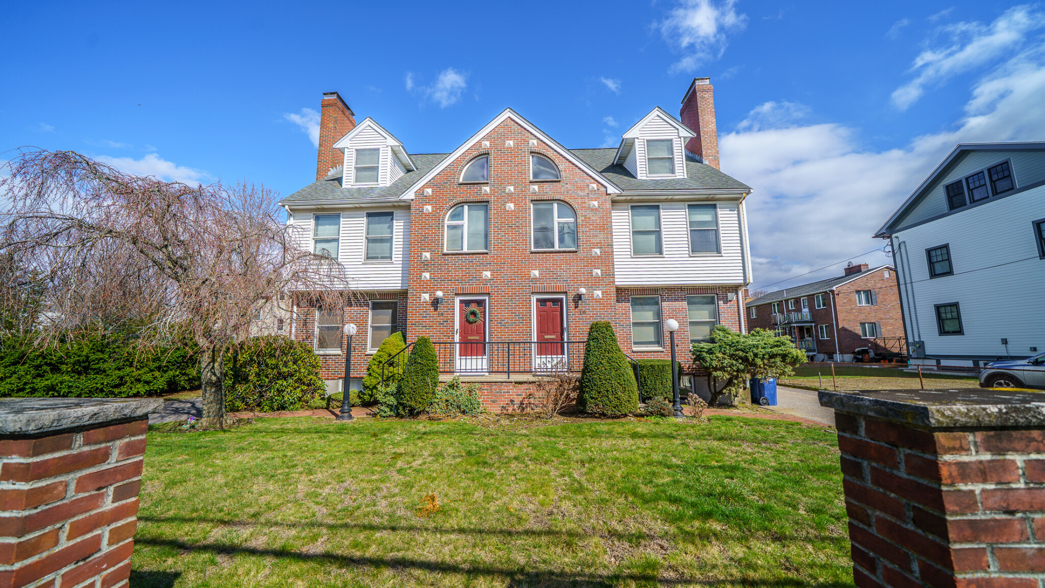 16 Central Ave, Newtonville