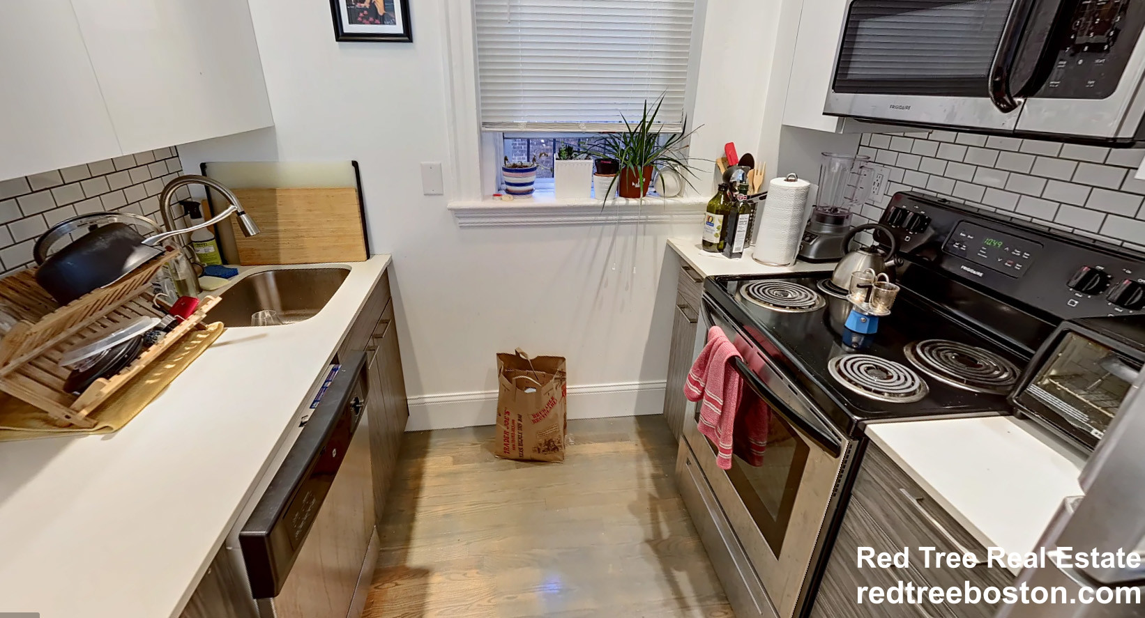 109 Queensberry St, Fenway