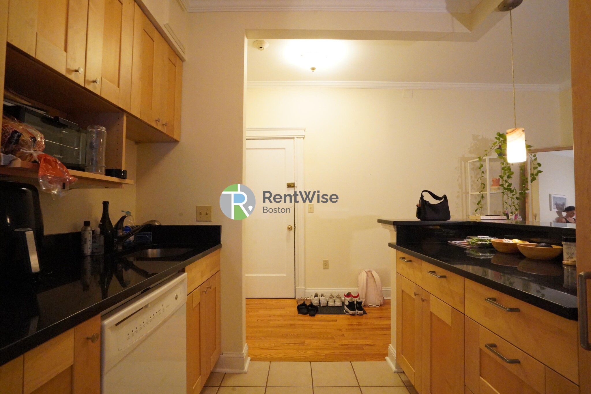 25 Queensberry St, Fenway