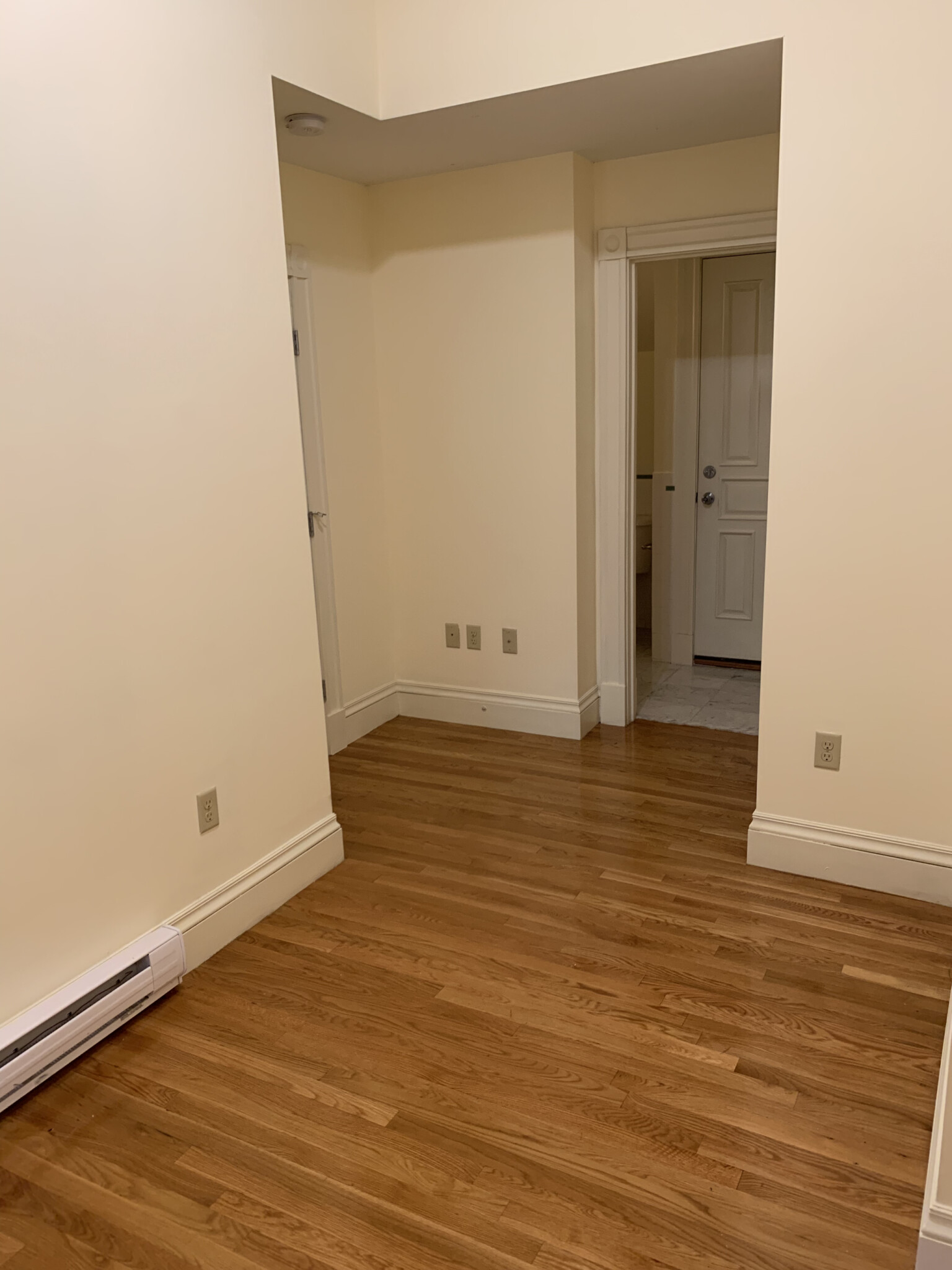 195 Commonwealth Ave, Back Bay