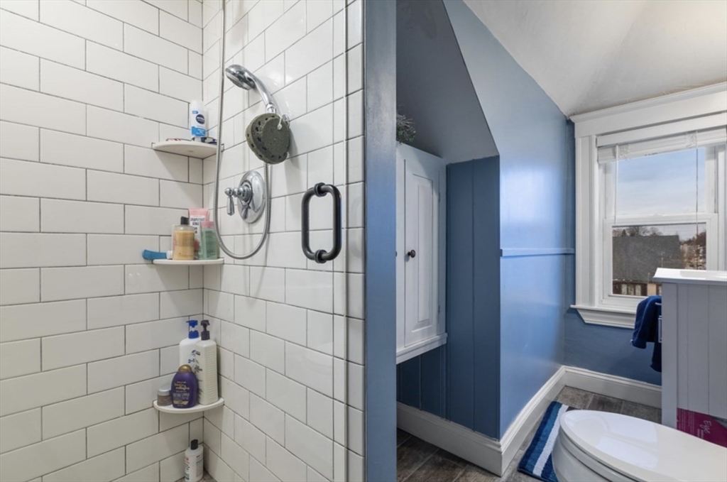 439 Ashmont St, Dorchester