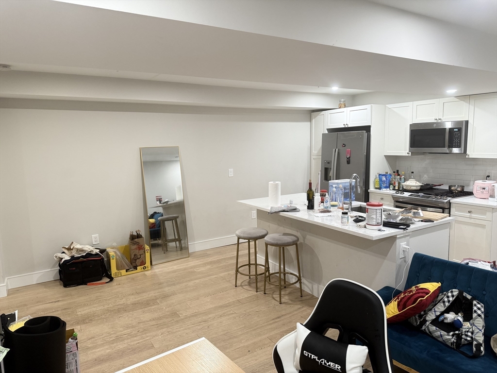 13 Greylock, Allston