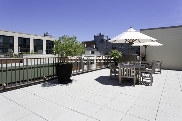 17 Otis St, East Cambridge