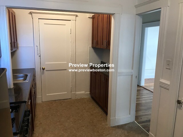 8 Vinal St, Brighton