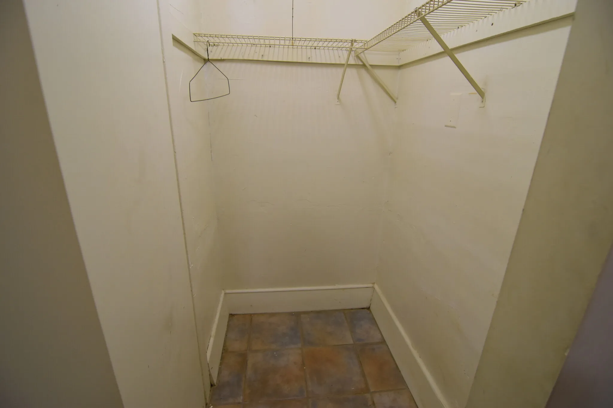 11 Barrows St, Allston